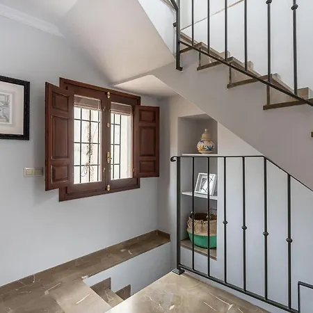 Mirador San Jeronimo-catedral Apartment